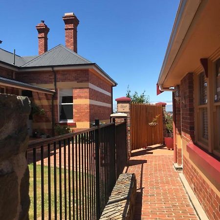 Silwood Apartment Fully Self Contained With Kitchen And Laundry Ντέβονπορτ Εξωτερικό φωτογραφία
